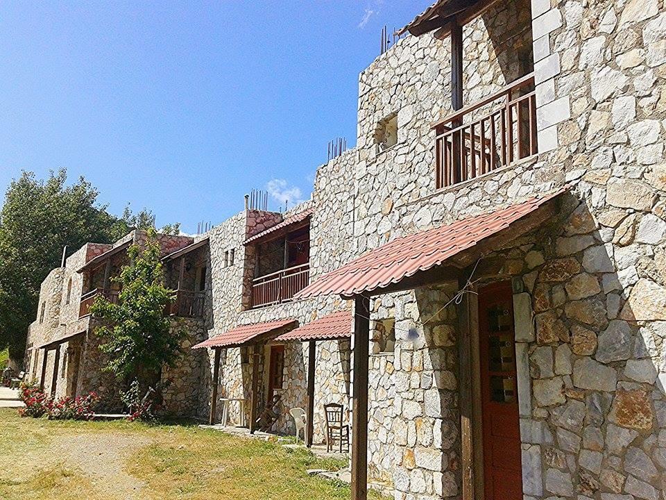 To Exari Hotel Omalos Exterior photo